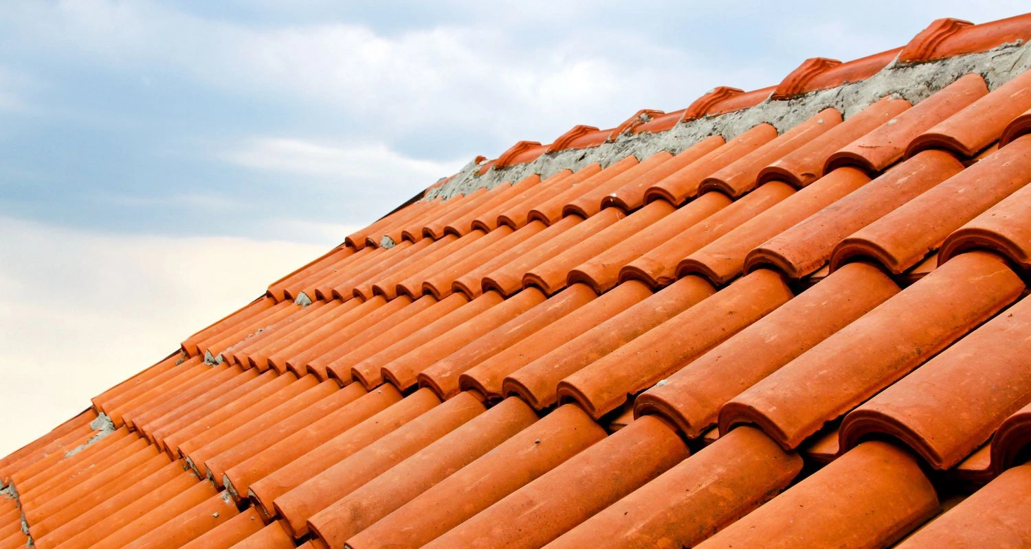Détail d’une couverture en tuiles